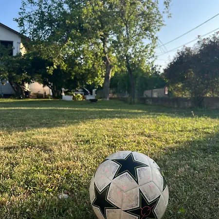 Sony Apartman-private Parking Is Free - Jacuzzi Is Free Дом отдыха *