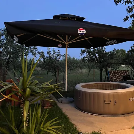 Sony Apartman-private Parking Is Free - Jacuzzi Is Free