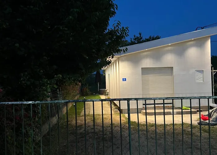 Sony Apartman-private Parking Is Free - Jacuzzi Is Free Ягодина