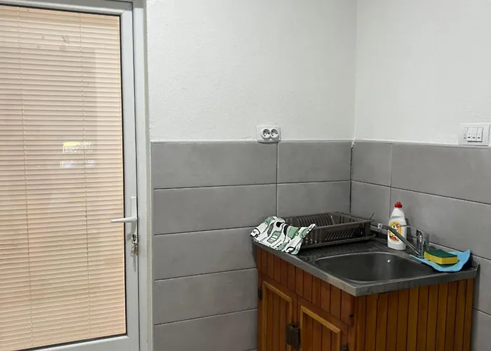 Sony Apartman-private Parking Is Free - Jacuzzi Is Free * Ягодина